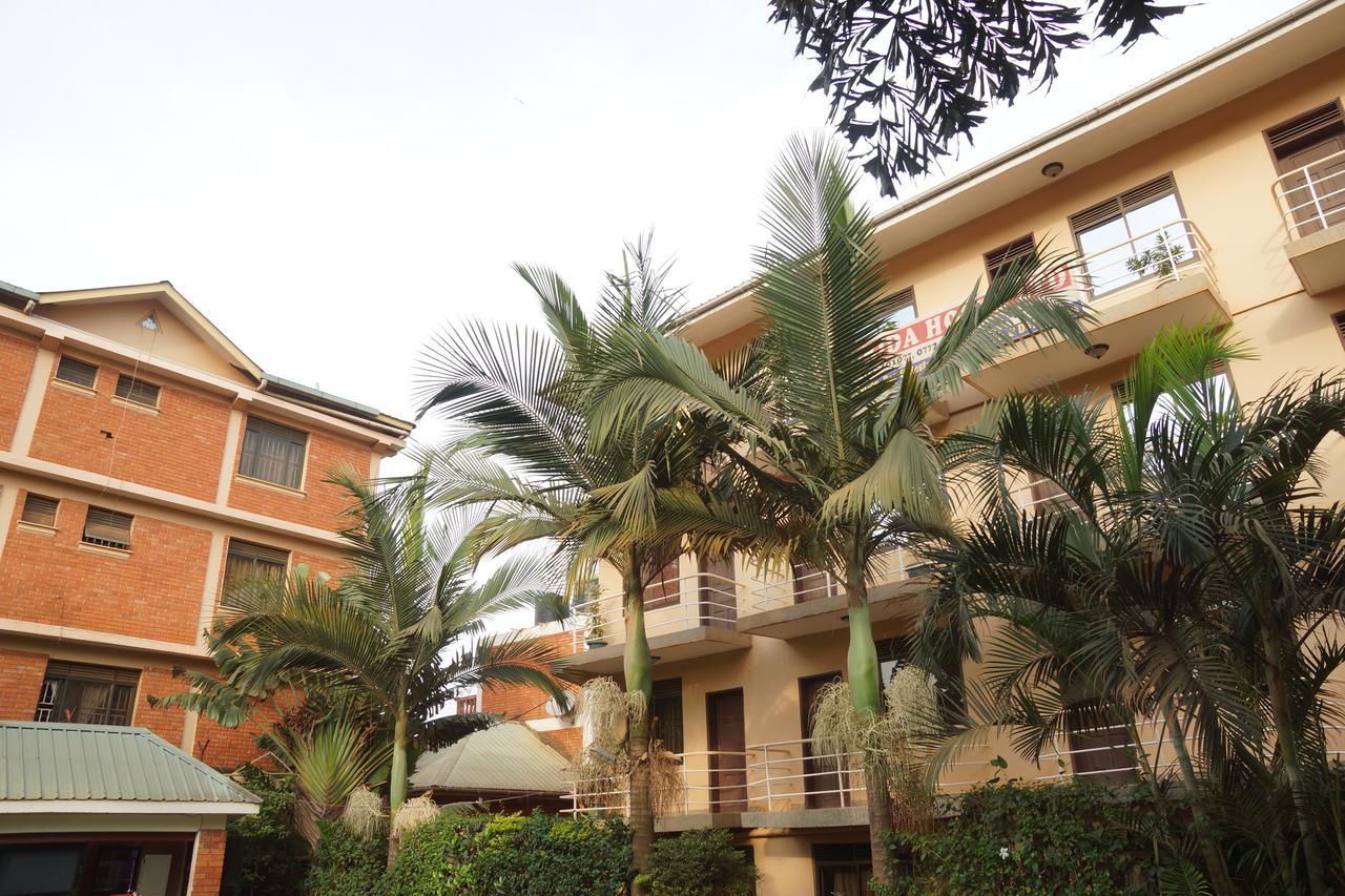 Florida Hotel Zaana Kampala Ngoại thất bức ảnh