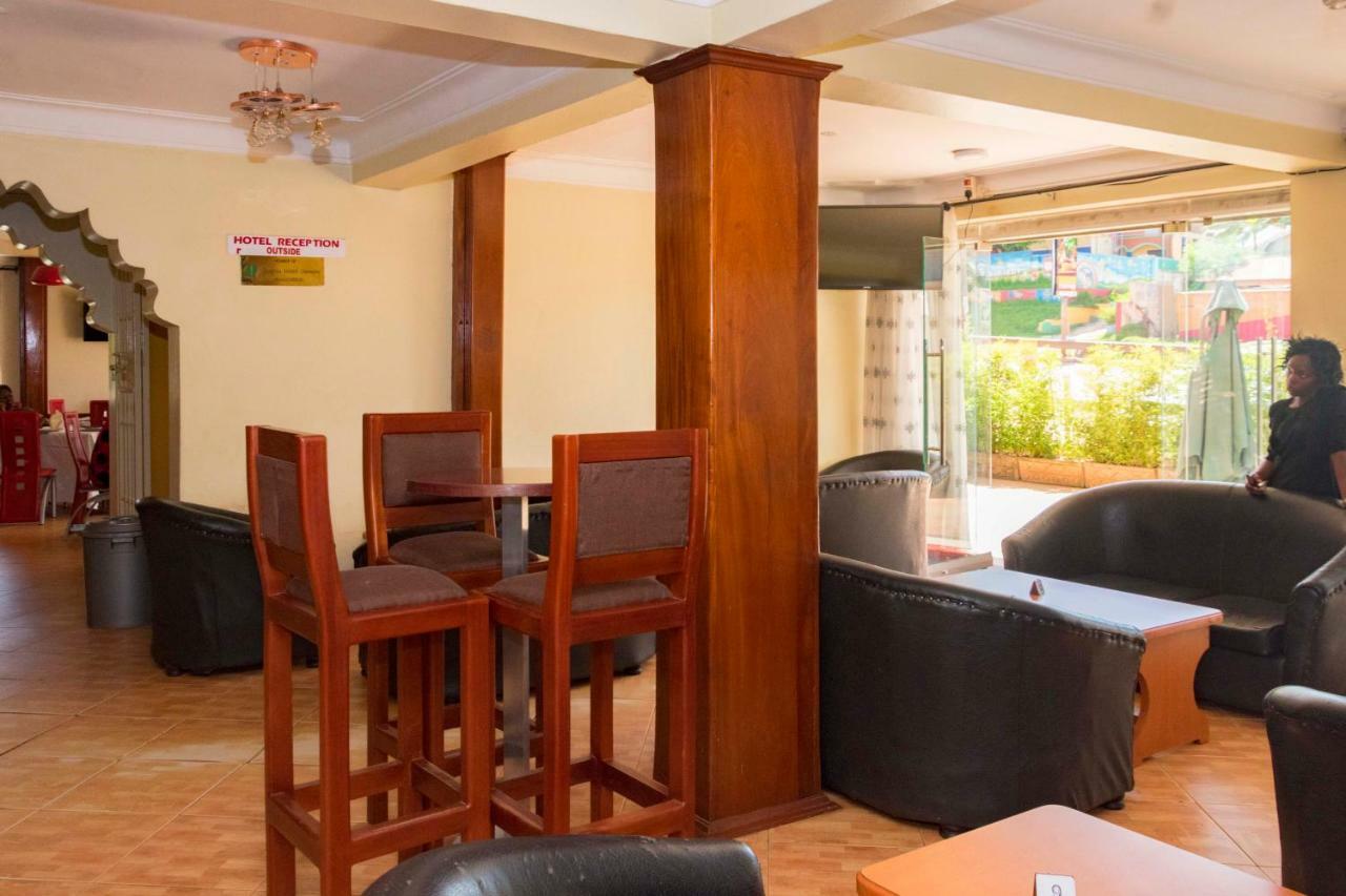 Florida Hotel Zaana Kampala Ngoại thất bức ảnh